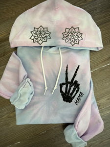 Skellie mama hoodie